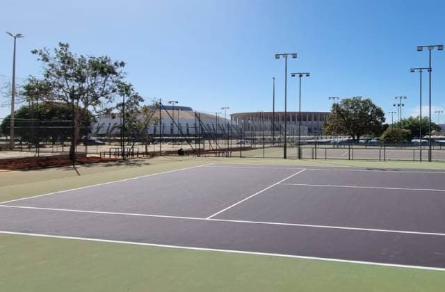 Play Tennis Brooklin